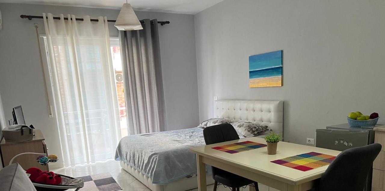 Vlorë Emi Sol Apartment מראה חיצוני תמונה